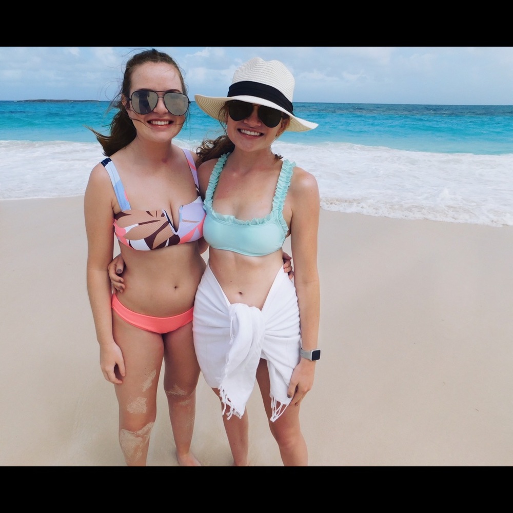 Meet your Posher, Frances